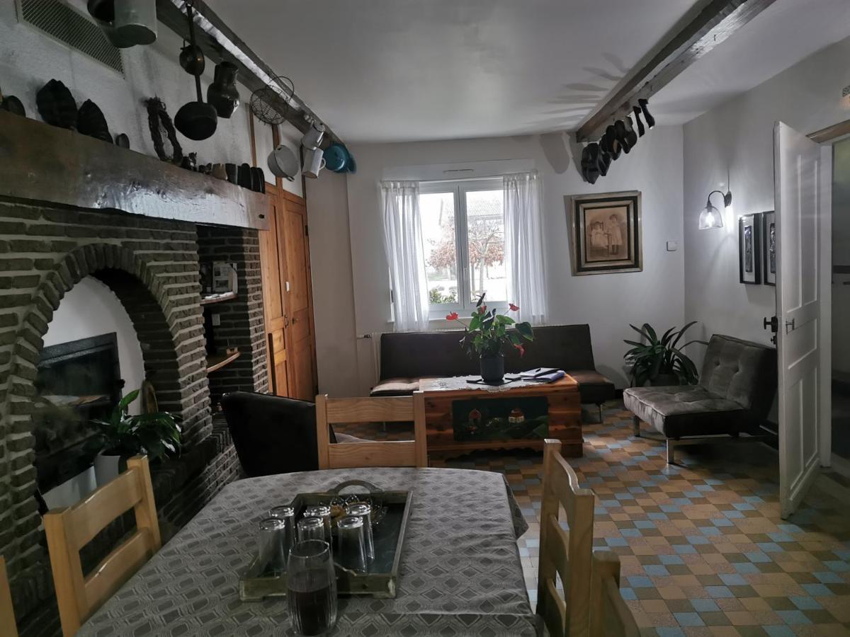La Ferme De La Papote Bed & Breakfast Morbecque Bagian luar foto