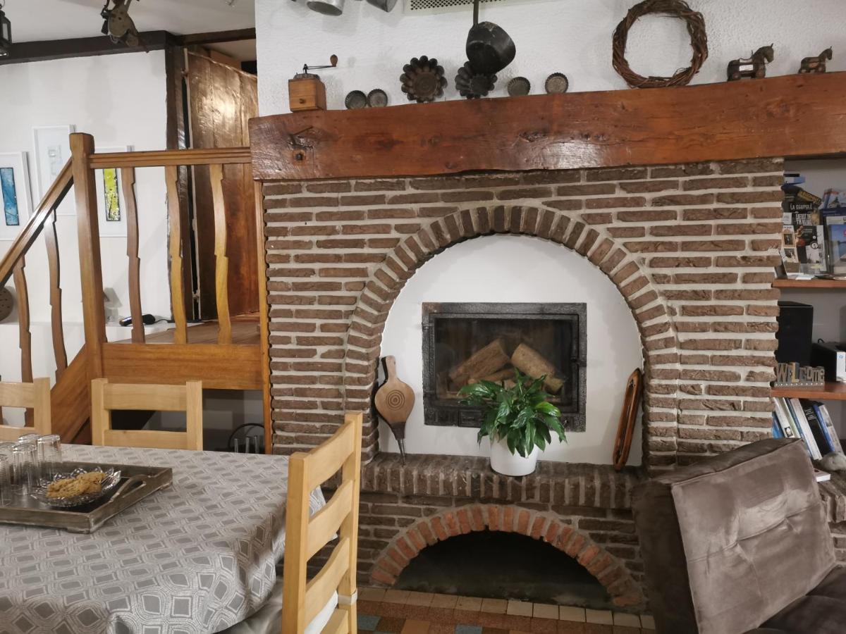 La Ferme De La Papote Bed & Breakfast Morbecque Bagian luar foto